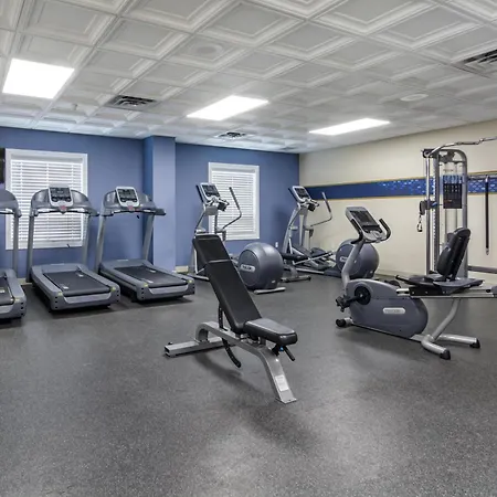 Hampton Inn & Suites Edmonton/West-2